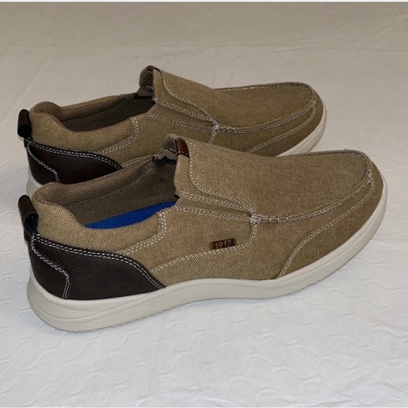 Nunn Bush Conway Canvas Moc Toe Slip On shoe khaki main image 5